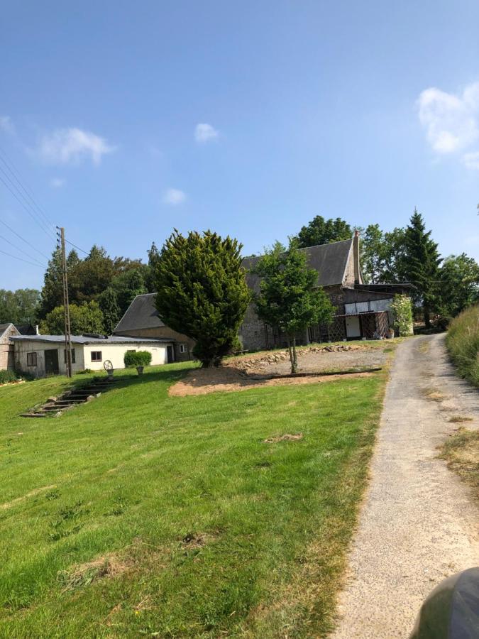Les Gites De La Cabache Montaigu-les-Bois Екстериор снимка